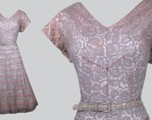 Vintage 1950s 50s Dusty Rose Lace Fit Flare Party Dress w Ribbon Trim 31 quot Waist