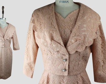 1950s 1960s Peach Lace Sheath Dress Set S | 28" Waist