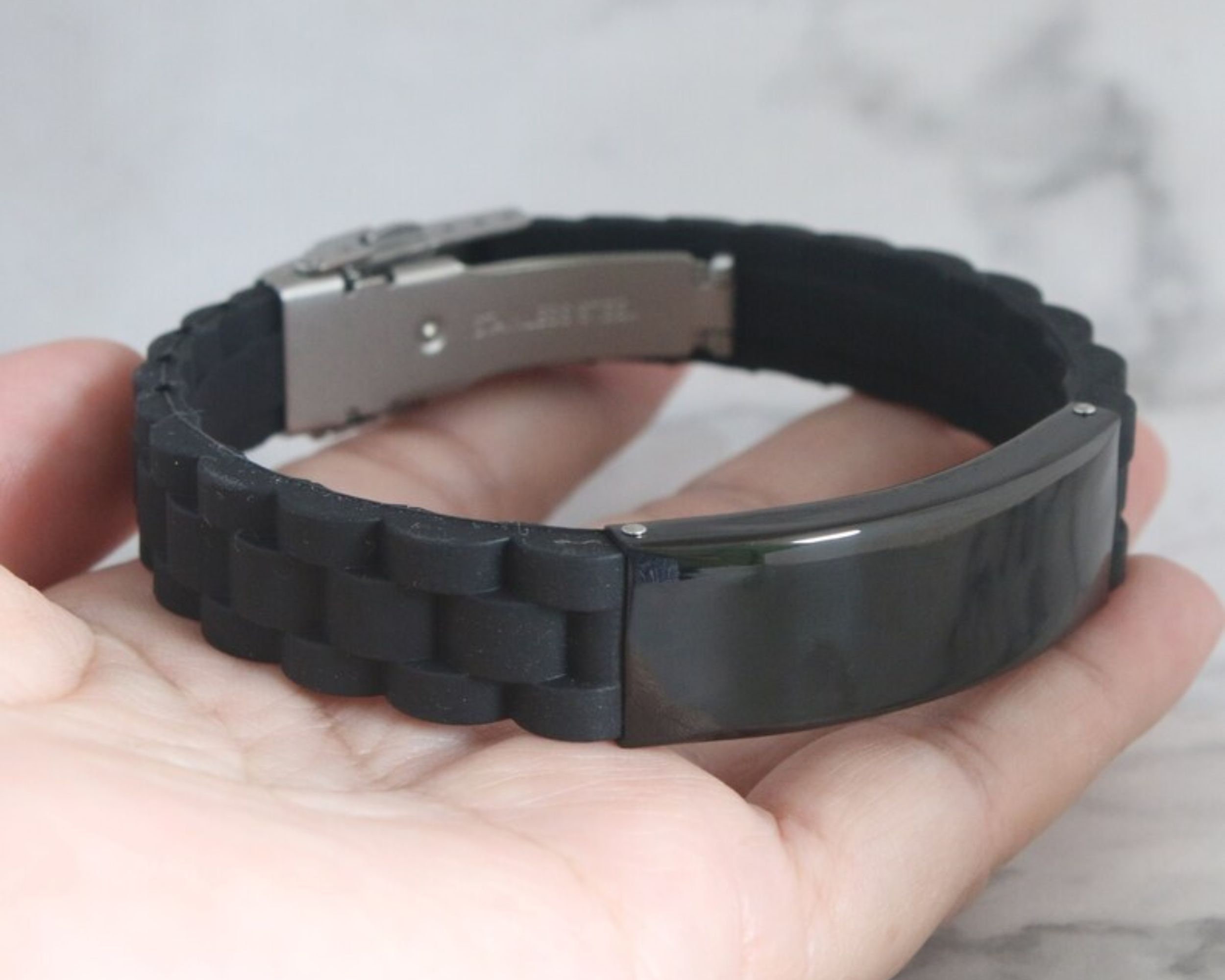 Dementia Bracelet for Seniors or Elders, Medical Silicone Bracelet for ...