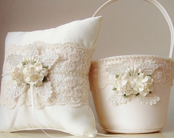 Ivory Flower Girl Basket / Flower Girl Basket / Lace Wedding Basket / Flower Girl Gift / Flower Girl Basket and Ring Bearer Pillow