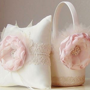 Flower Girl Basket / Blush Flower Girl Basket / Wedding Basket / Flower Girl Basket with Lace / Flower Girl Basket and Ring Bearer Pillow