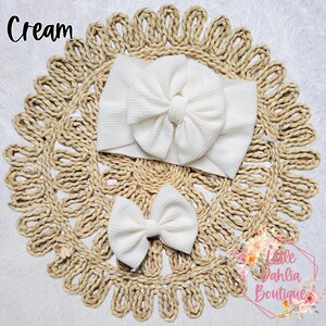 Crème strik | Gebroken witte strik | Opstaande hoofddoek | Strikclip | Grote strik | Nylon hoofdband | Effen strik