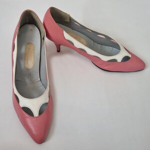 Scarpe con tacco a spillo rosa e bianco anni '60 - Taglia AU7 1/2