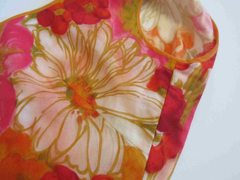 Pink /& Orange Floral Maxi Dress 1970s