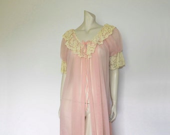 Pink Peignoir, Negligee Robe, with Puff Sleeves and Lace - M