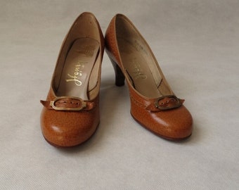 1950s Dead Stock Mottled Tan Shoes, Pumps, With Buckle