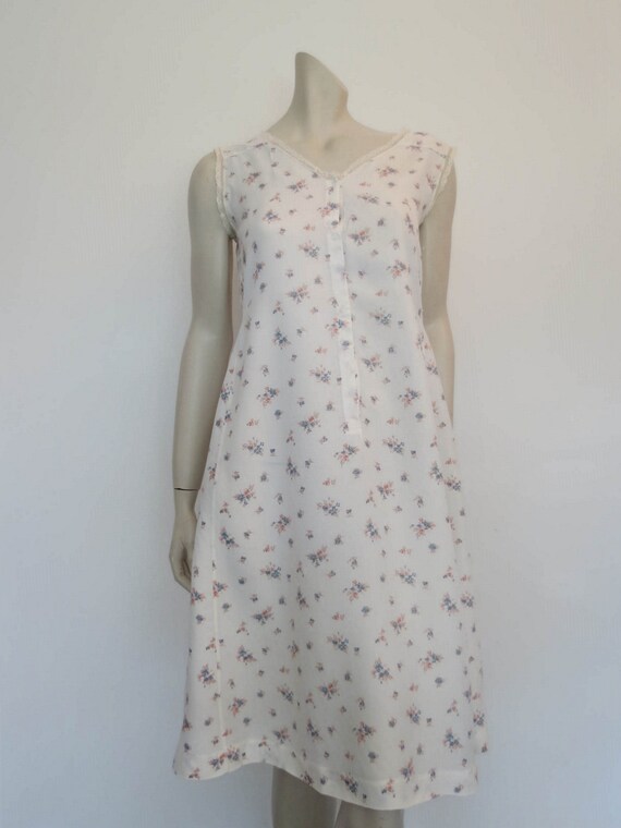 1940s Floral Maternity, Nursing, Nightgown - Bust… - image 3