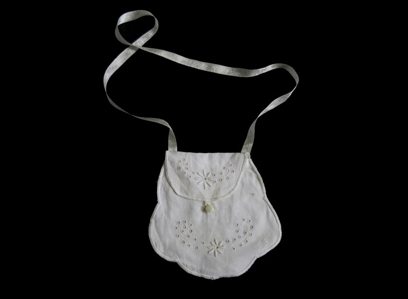Antique Embroidered Linen Purse