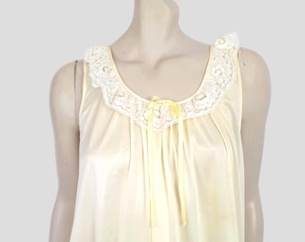 Short Yellow Nightgown With Lace by Night Rose - L