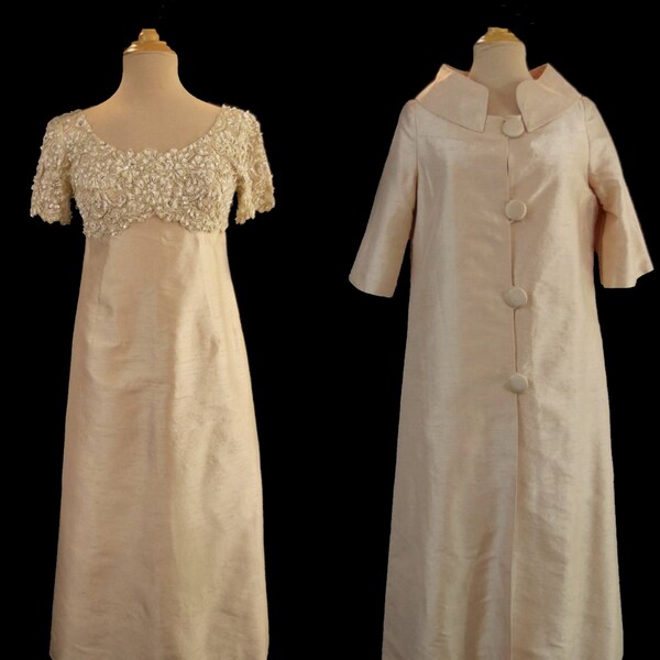 Evening Gown and Coat Ensemble in Magnolia Silk Shantung With Beading - 1960s - Bust 91 cm