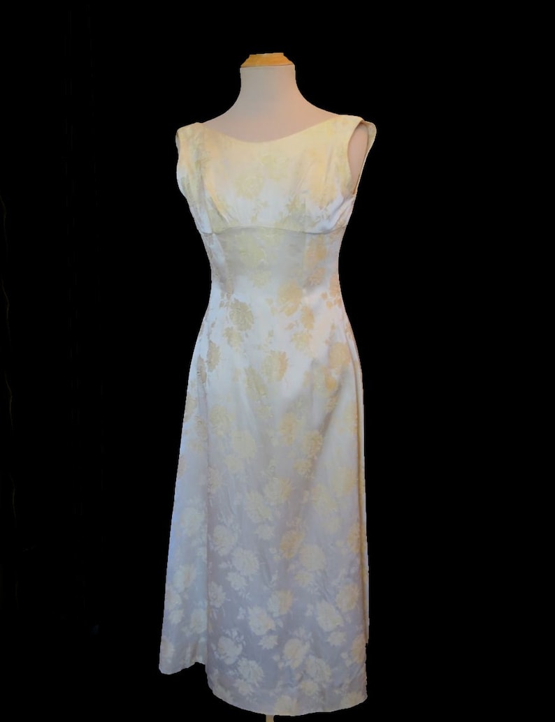 Cream Damask Wedding Dress With Bolero 1960s Vintage Bust 81 cm