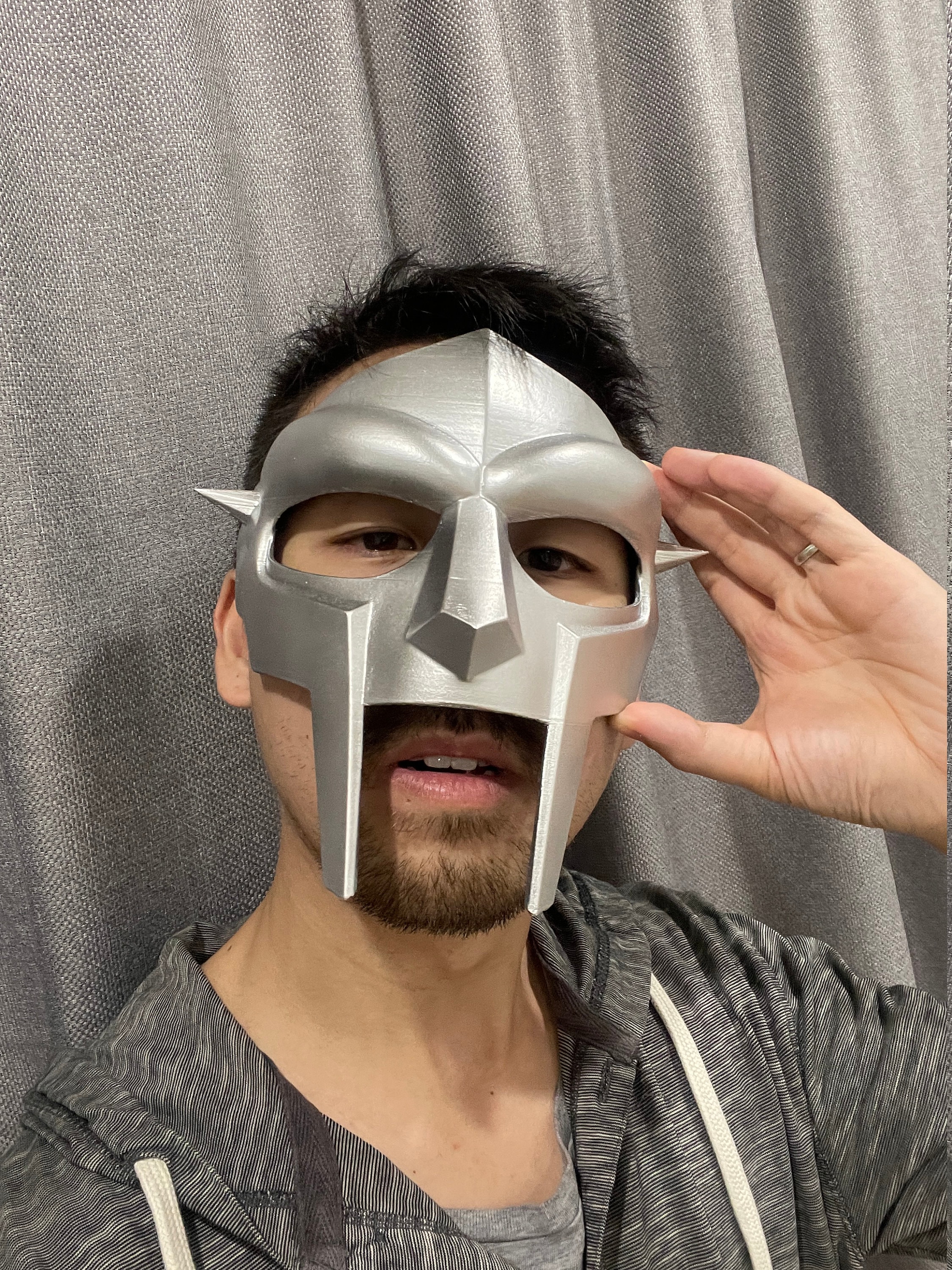 メタリックドゥームMFマスクシルバー、ブラック、または生の3Dプリント