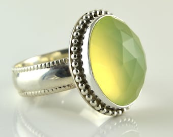 Anello ovale in giada verde lime in argento sterling - Pietra preziosa sfaccettata da 12 x 16 mm