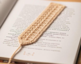 PDF KNITTING PATTERN Aster Bookmark – Knit Bookmark Pattern – Hand Knit Bookmark – Elegant Lace – Knitted Bookmark – Timeless Gift