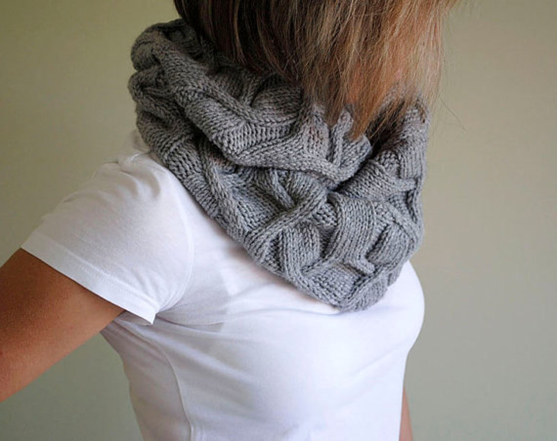 ON SALE Grey Hand Knitted Infinity Women or Men Cowl Scarf - Etsy