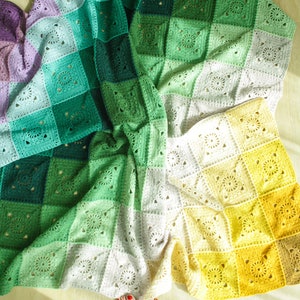 Crochet rainbow blanket, keep on turning crochet pattern, Crochet rainbow blanket, crochet squares image 4