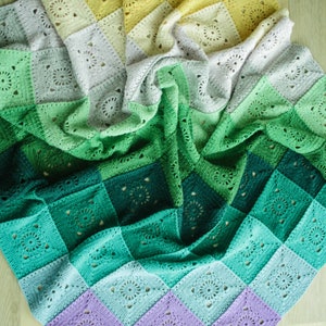 Crochet rainbow blanket, keep on turning crochet pattern, Crochet rainbow blanket, crochet squares image 3