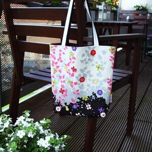 Reversible tote bag sewing pattern PDF, bag sewing pattern, tote bag sewing pattern, reversible bag, sewing pattern, market bag image 5