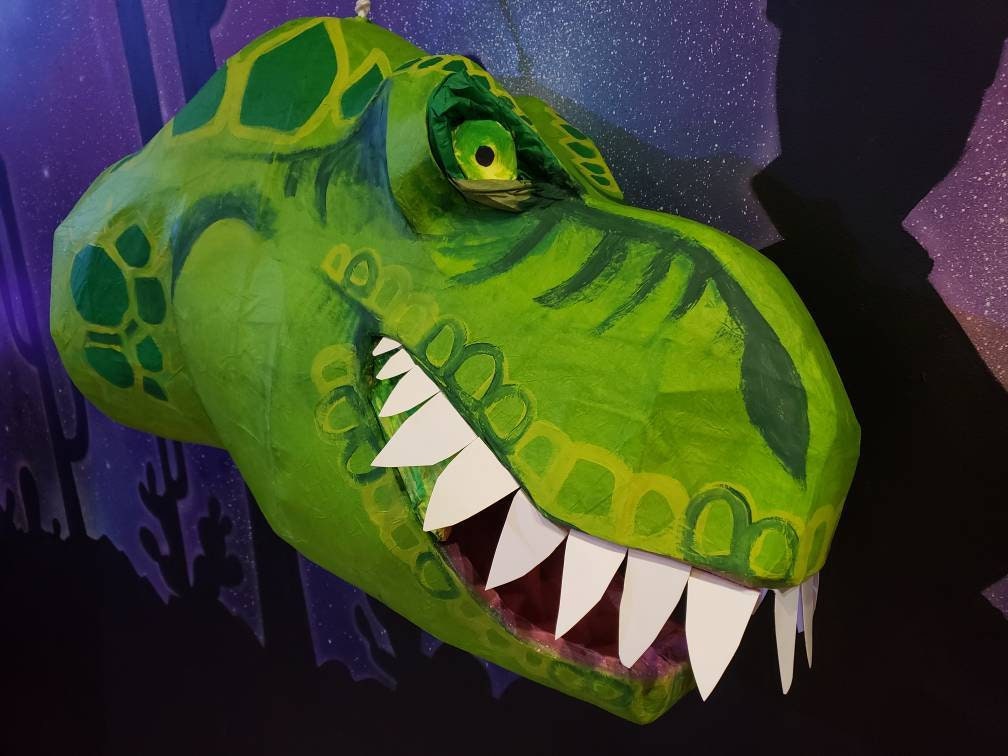 Green Dinosaur Pinata / Party Game / Center piece / - Etsy España Green Dinosaur Pinata / Party Game / Center piece / - Etsy España