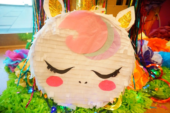 Piñata de Unicornio para fiestas Mágicas