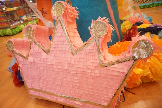 Pinata Princess Crown France Pinatas France Jeu De Fete Etsy France