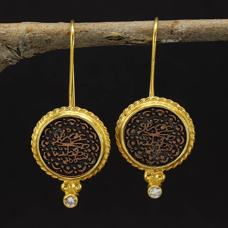 nuevo.. Un PAR DE Dangly Pendientes de plumas con 925 Ganchos De Plata Maciza