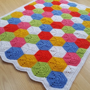 Crochet Blanket Pattern Hexagon Blanket INSTANT DOWNLOAD PDF, uk & us versions No43, simple, hexie, easy, photo tutorial, baby blanket