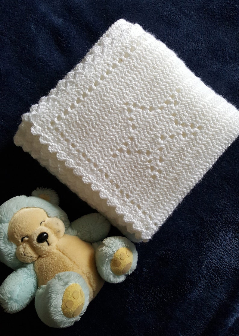 Crochet Blanket Pattern Twinkle Twinkle Little Star Filet Blanket PDF, uk & us terms No50 white newborn beginners easy gender neutral image 6