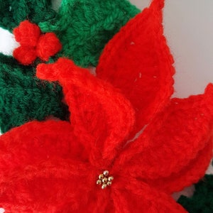 Crochet Pattern Poinsettia Christmas Wreath INSTANT DOWNLOAD PDF, uk and us versions No56, red, xmas, ring, photo tutorial, image 5