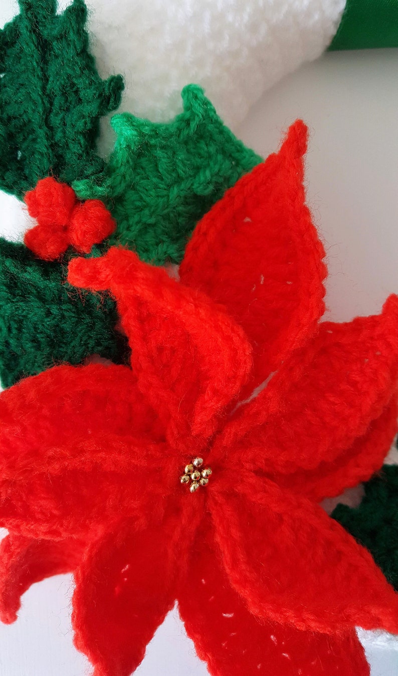 Crochet Pattern Poinsettia Christmas Wreath INSTANT DOWNLOAD PDF, uk and us versions No56, red, xmas, ring, photo tutorial, image 5