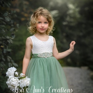 Flower Girl Dress Sage Green Flower Girl Toddler Flower Girl Tulle Flower Girl Rustic Flower Girl Lace Flower Girl Dress Sleeveless Dress