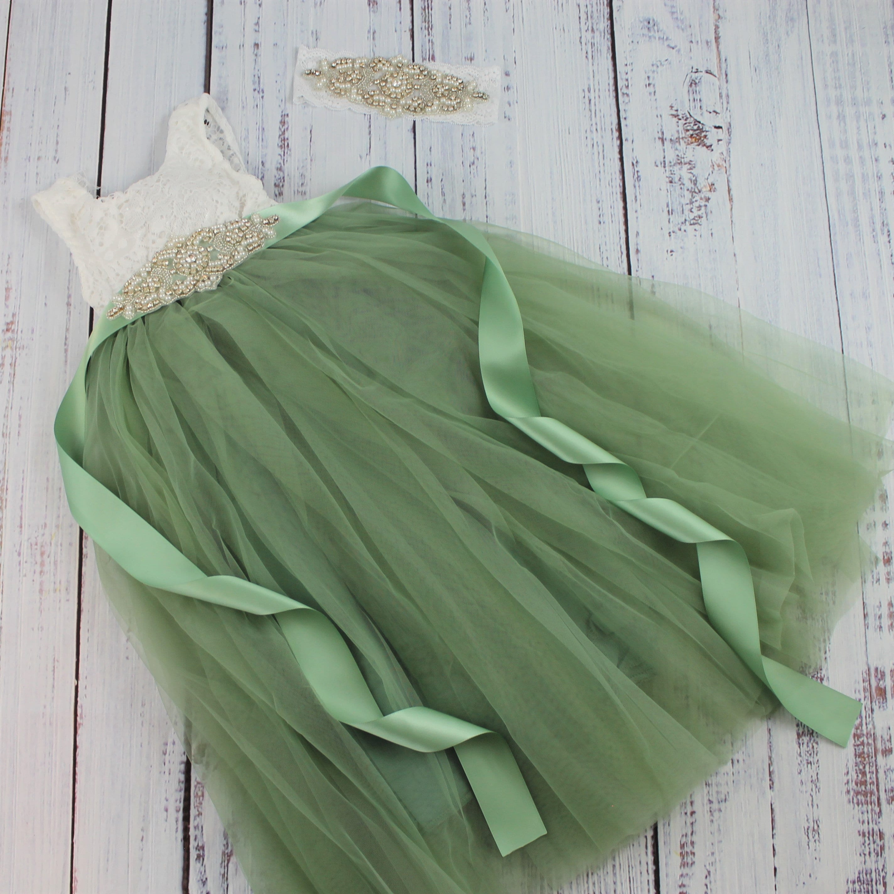 sage green flower girl dress for wedding Sage Green Luxury Flower Girl Dresses Luxury Sage Green Girl Dresses With Handmade Flowers Princess Gown