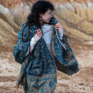 Kashmiri blanket online clearance