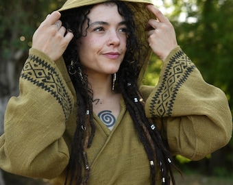 Sudadera con capucha estilo boho – Chaqueta corta de algodón con mangas anchas, estilo tribal, para festivales.