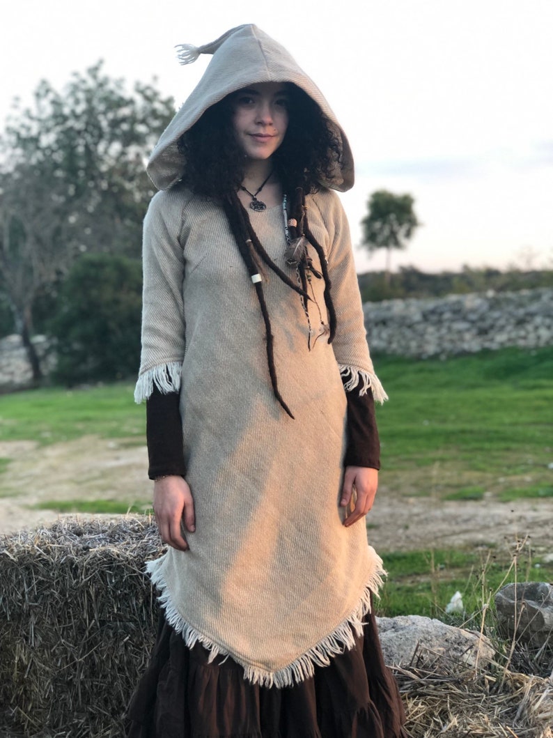 Pocahontas Hood Dress, Tribal Winter Dress, Vêtements ethniques, Gypsy Dress, Fairy Faerie Dress, Pixie Hood Dress, Elven Hoodie Dress image 5