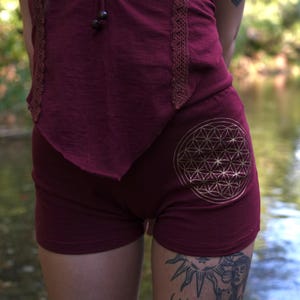 Flower of Life Yoga Shorts – Sacred Geometry Dancewear, High Waist Summer Beach Shorts, Boho Festival Clothing