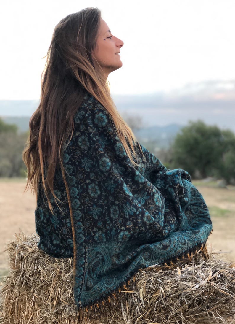 Paisley Blanket Shawl – Vegan Wool Boho Scarf, Cozy Festival Wrap, Warm Winter Shawl image 3