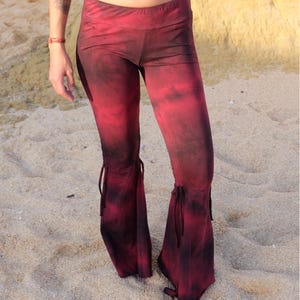 Tie Dye-knappbyxor: Boho utsvängda yogabyxor bild 4
