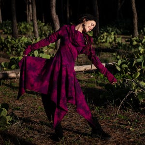 Spitze Zipfel Kapuzen Batiken Kleid, Fee Hoodie Kleid, Boho Festival Kleidung, Tribal Outfit, Pixie inspiriert Kleid, Boho Kleid, Elfen Kleid