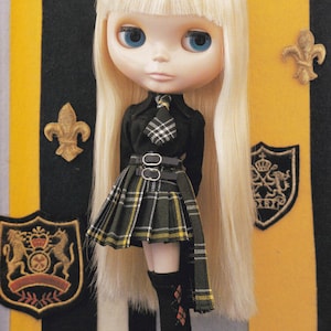 Kenner Neo Blythe 22cm Doll Punk Goth Lolita Blouse, Tartan Pleated Skirt, Tie & Socks set pdf Instructions, Steps and E PATTERN in ENGLISH