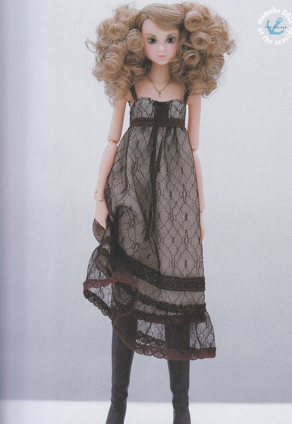 Momoko 27cm Doll (1) Trench Long Coat AND (2) Tulle Dress Momoko 27cm Doll (1) Trench Long Coat AND (2) Tulle Dress