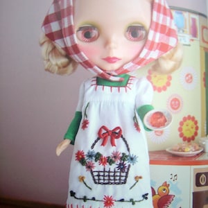 Kenner Blythe docka i lantlig Zakka-stil, broderad klänning, sömnad, hantverk pdf, E-MÖNSTER på japanska och mallar, titlar på engelska