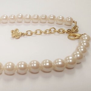 Givenchy pearl hotsell bracelet