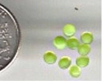 100 Vintage Peridot Moonshine Round Smooth Top 4mm. Deco Rhinestones D51