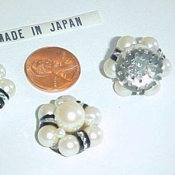 6 Vintage Japanese Jet Silver Rondelle Pearl Beaded Hand Sewn 20mm. Flowers L764