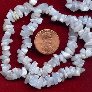 50 Vintage Genuine Gray Agate Smooth Chip Beads W124