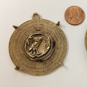 1 Vintage Wise Owl Antique Gold Round 49mm. Pendant Stamped &quot;A.O.E&quot; B10
