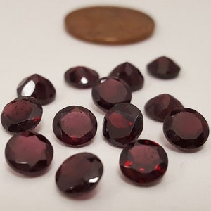 Vintage Genuine Garnet 1 Carat Round 6.75mm. Real Natural Gemstone S154
