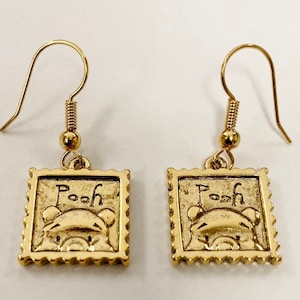 Vintage Disney &quot;Winnie the Pooh&quot; PeekaBoo Pooh Dangle Drop Earrings V725
