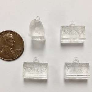 6 Vintage Crystal Acrylic Clear Treasure Chest Box Bead Charm Pendants V750